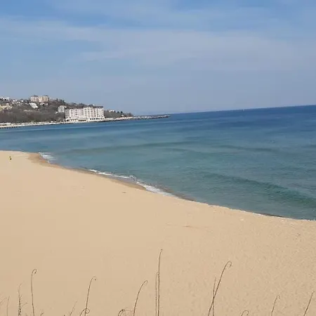 Apartcomplex Splendid Apart-hotel Saints Constantine and Helena