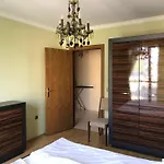 Apartcomplex Splendid Saints Constantine and Helena