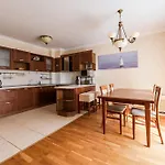 Apartcomplex Splendid 3* Saints Constantine and Helena