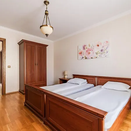 Apartcomplex Splendid 3*