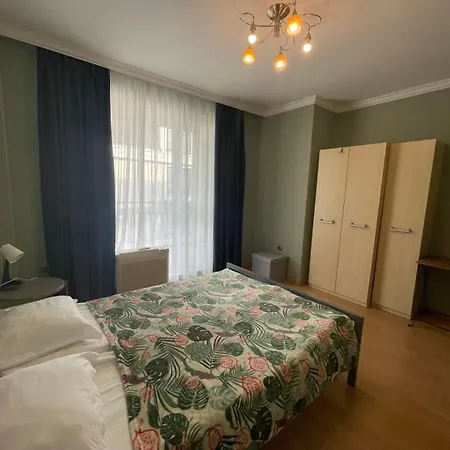 Apartcomplex Splendid Апарт-готель Святі Костянтин і Олена