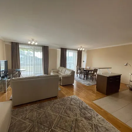 Апарт-готель Apartcomplex Splendid Святі Костянтин і Олена