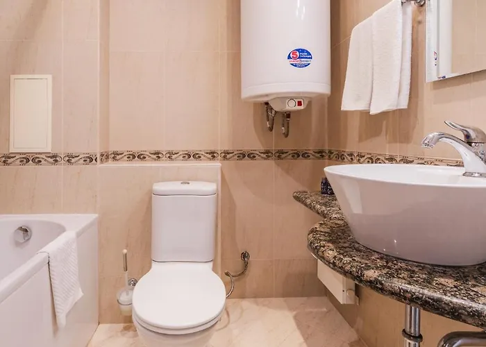 Apartcomplex Splendid アパートホテル 3*