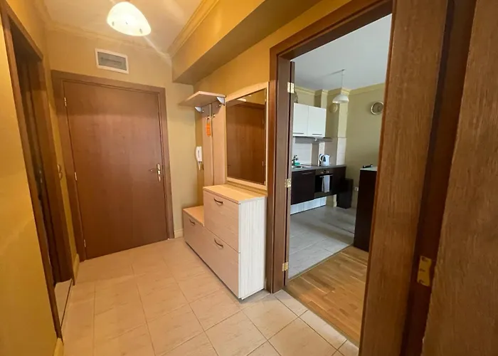 Apartcomplex Splendid アパートホテル 3*